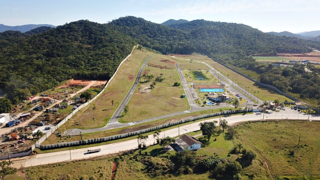 Parque do Lago, condomínio da GSP Loteamentos em Camboriú (SC).