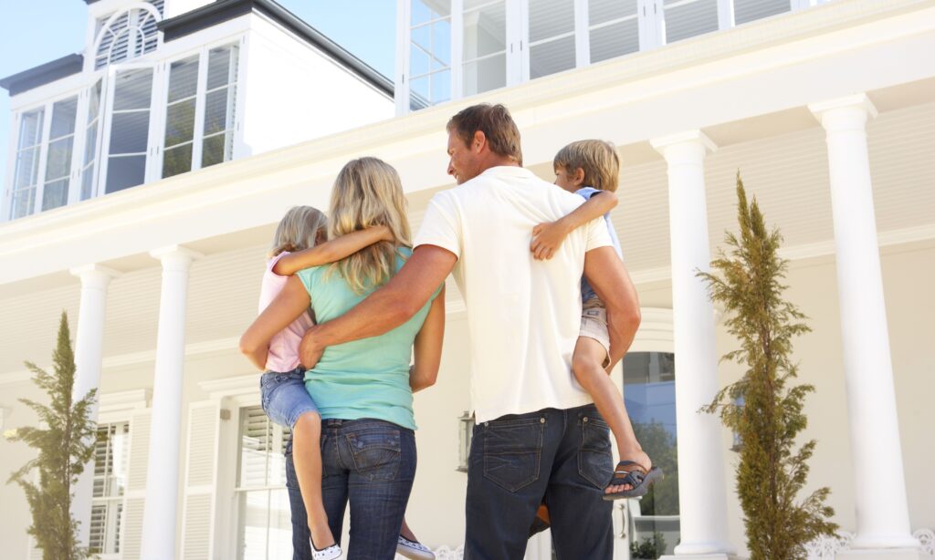 Comprar a casa dos sonhos é possível com planejamento.
